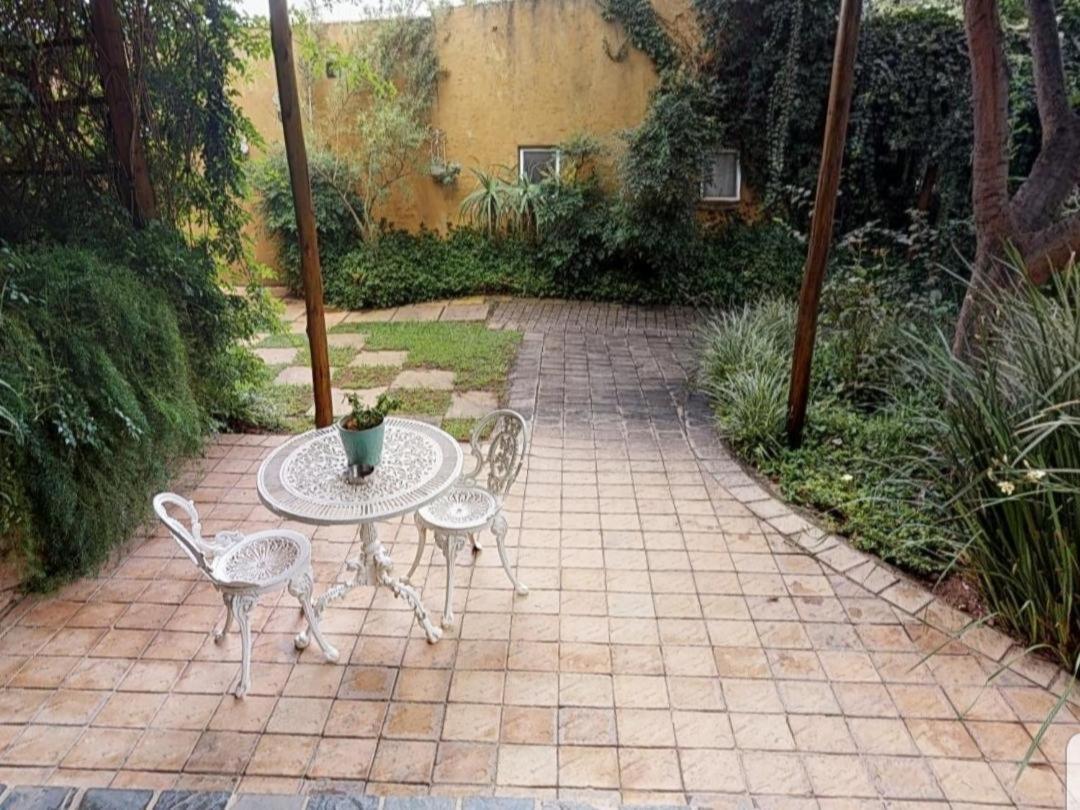 Cradle Valley Boutique Guesthouse Muldersdrift Bagian luar foto